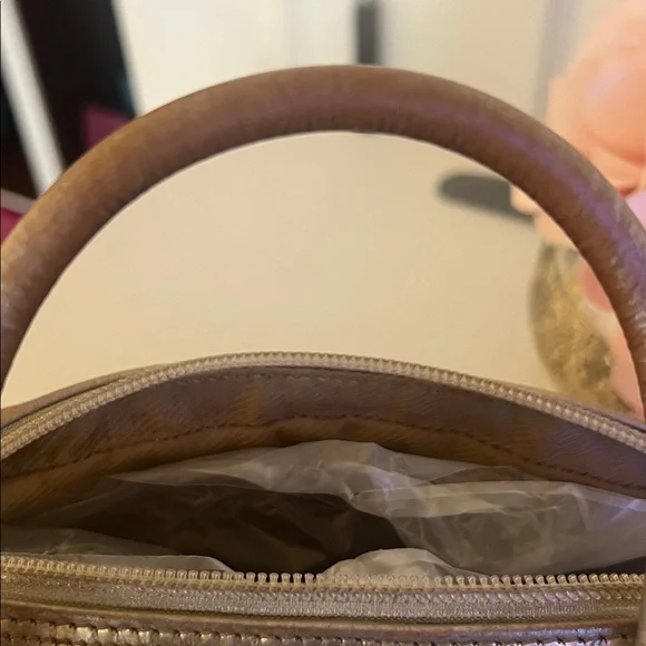 Gucci Teal and Gold Handbag - Picture 3 of 8